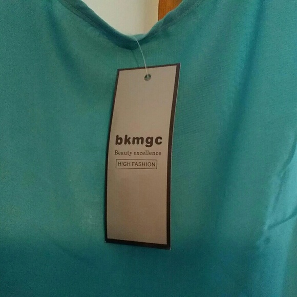 Dress - Picture 7 of 7